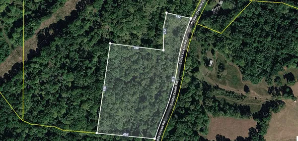 $219,900 | 3712 Budds Creek Road, Palmyra, TN 37142