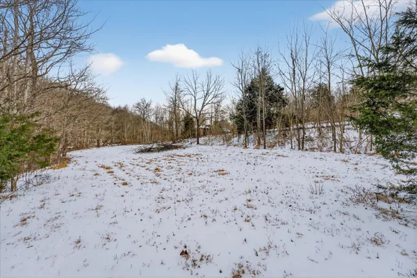 $219,900 | 3712 Budds Creek Road, Palmyra, TN 37142