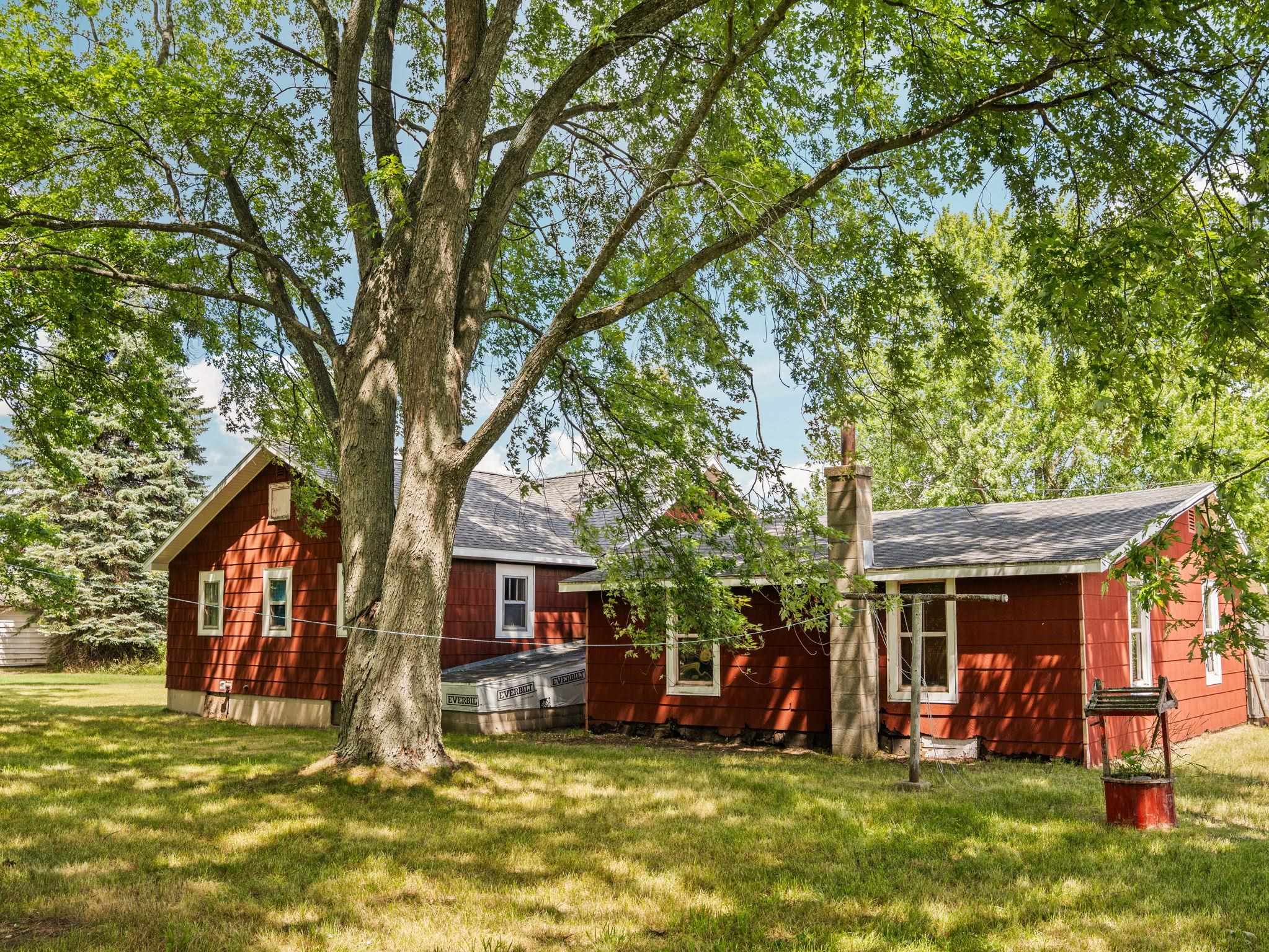 1533 Plett Road Cadillac, MI 49601 - Photo 23 of 33