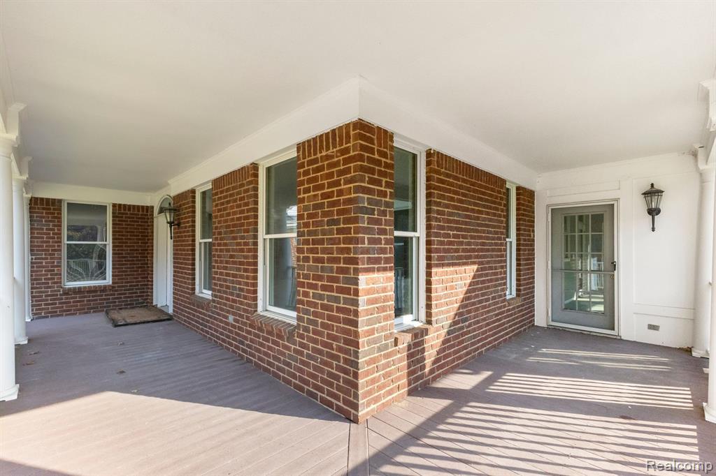 6555 Warren Road Ann Arbor, MI 48105 - Photo 10 of 68