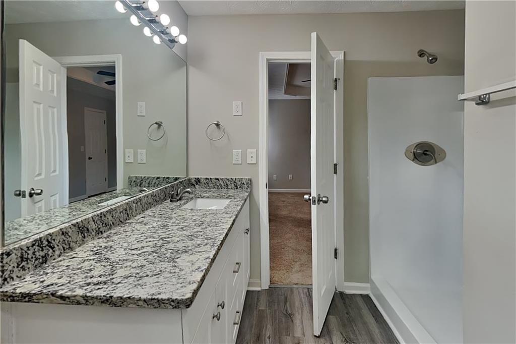 5208 Keystone Court Flowery Branch, GA 30542 - Photo 13 of 23