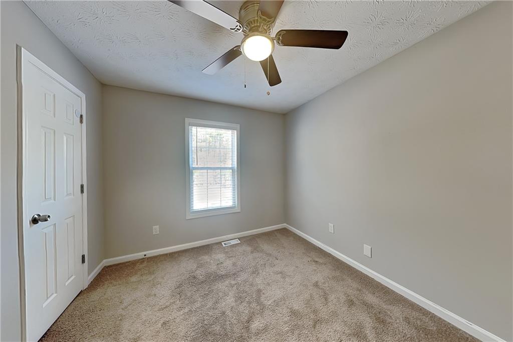 5208 Keystone Court Flowery Branch, GA 30542 - Photo 15 of 23