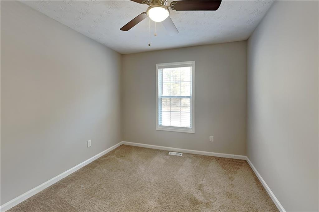 5208 Keystone Court Flowery Branch, GA 30542 - Photo 16 of 23