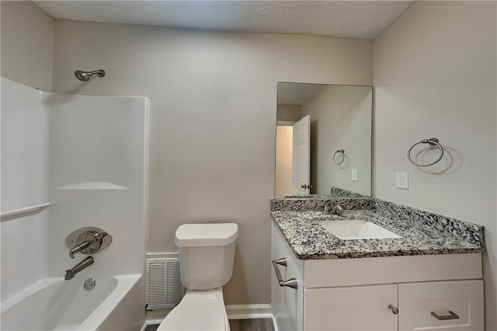 5208 Keystone Court Flowery Branch, GA 30542 - Photo 17 of 23