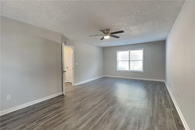 $2,075 | 5208 Keystone Court, Flowery Branch, GA 30542