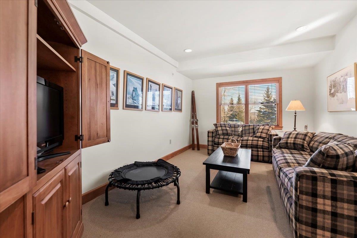 89 A Sunbowl Ridge Road, Unit 89A Stratton, VT 05340 - Photo 8 of 28