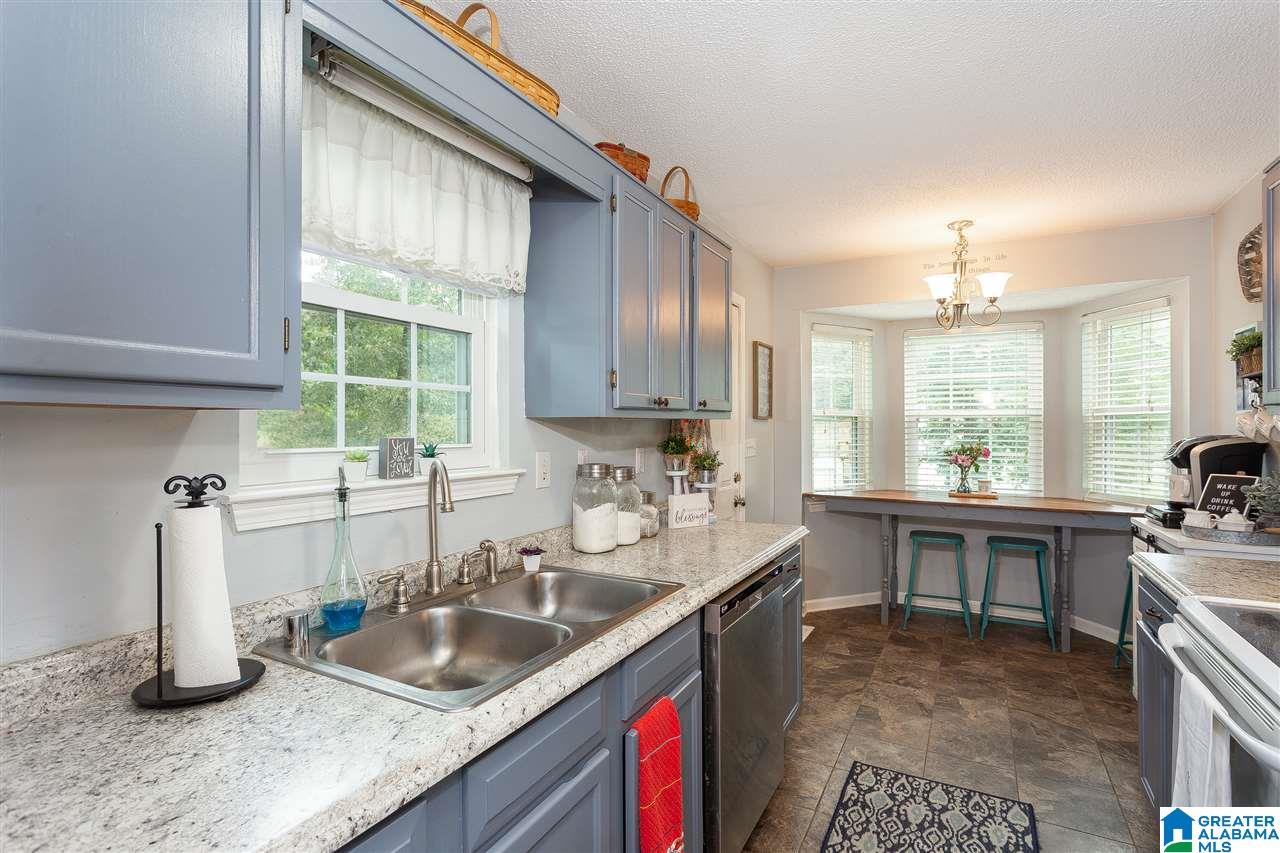 2913 Pinetree Street Moody, AL 35004 - Photo 10 of 35