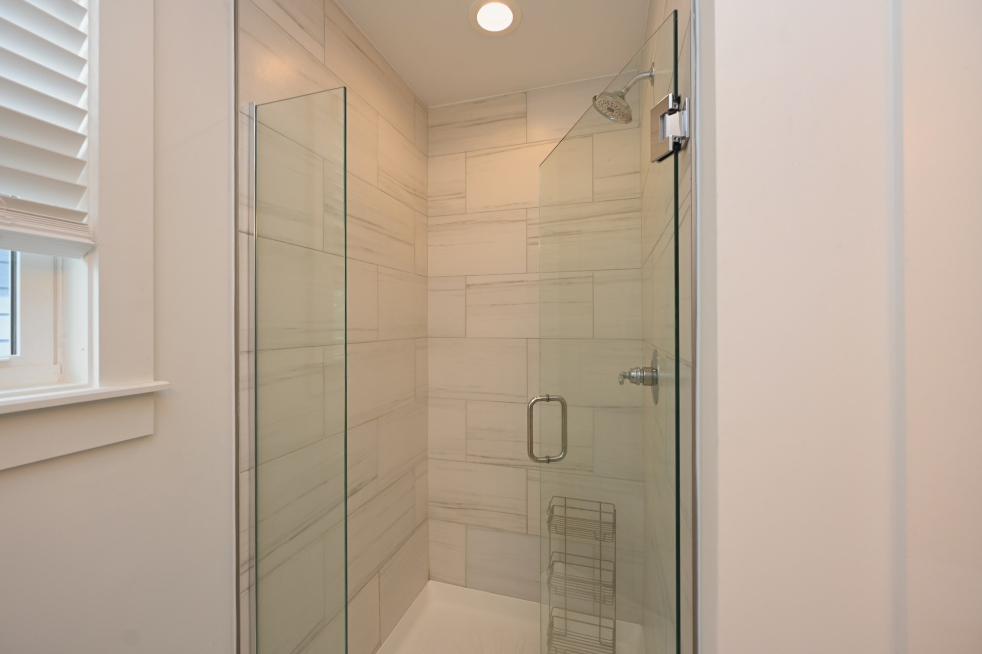 422 Creative Way Madison, TN 37115 - Photo 24 of 31 a bathroom with a shower