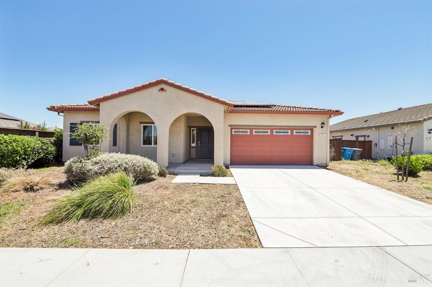 635 Honey Bee Road Dixon, CA 95620 - Photo 2 of 44