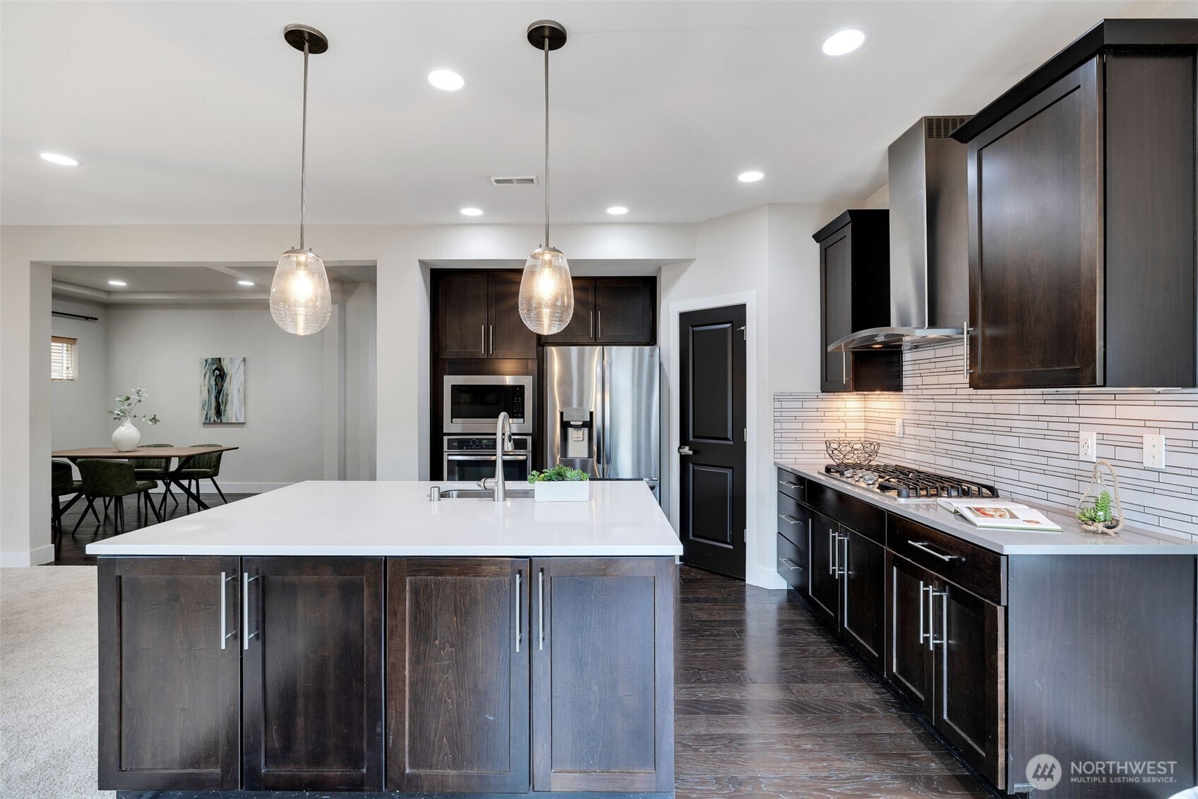 20513 Richmond Road Bothell, WA 98012 - Photo 13 of 40
