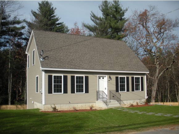 15 East Chamberlain Road Merrimack, NH 03054 - Photo 1 of 1
