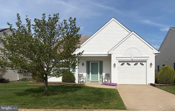 $395,000 | 73 Wagon Wheel Lane, Columbus, NJ 08022