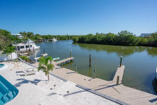a ocean view with a lake view
