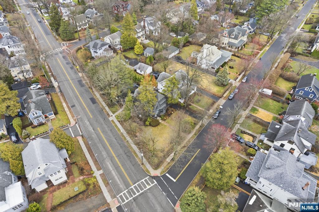 44 Norman Road Montclair, NJ 07043 - Photo 35 of 40