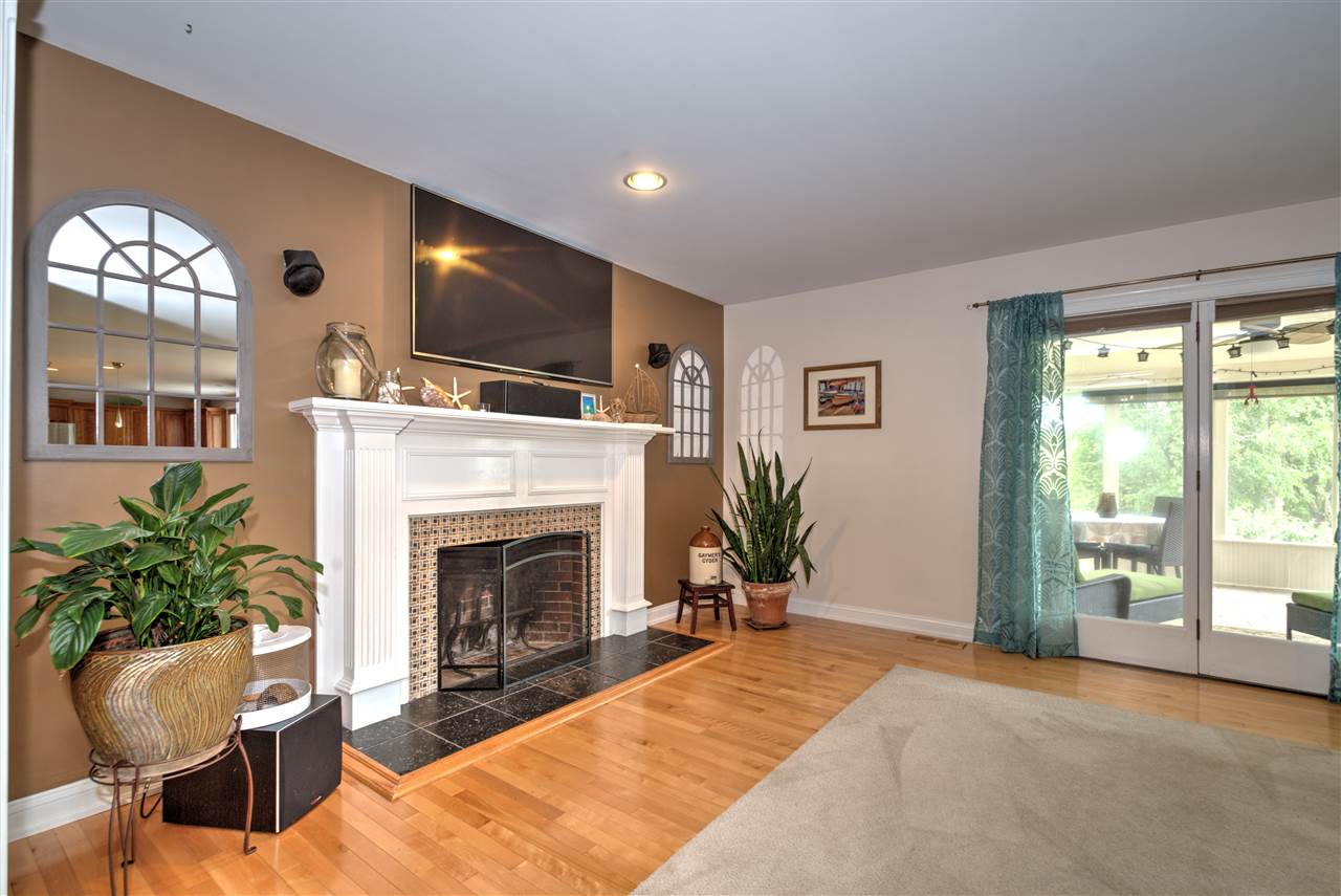 16 Woodman Road Amesbury, MA 01913 - Photo 14 of 39