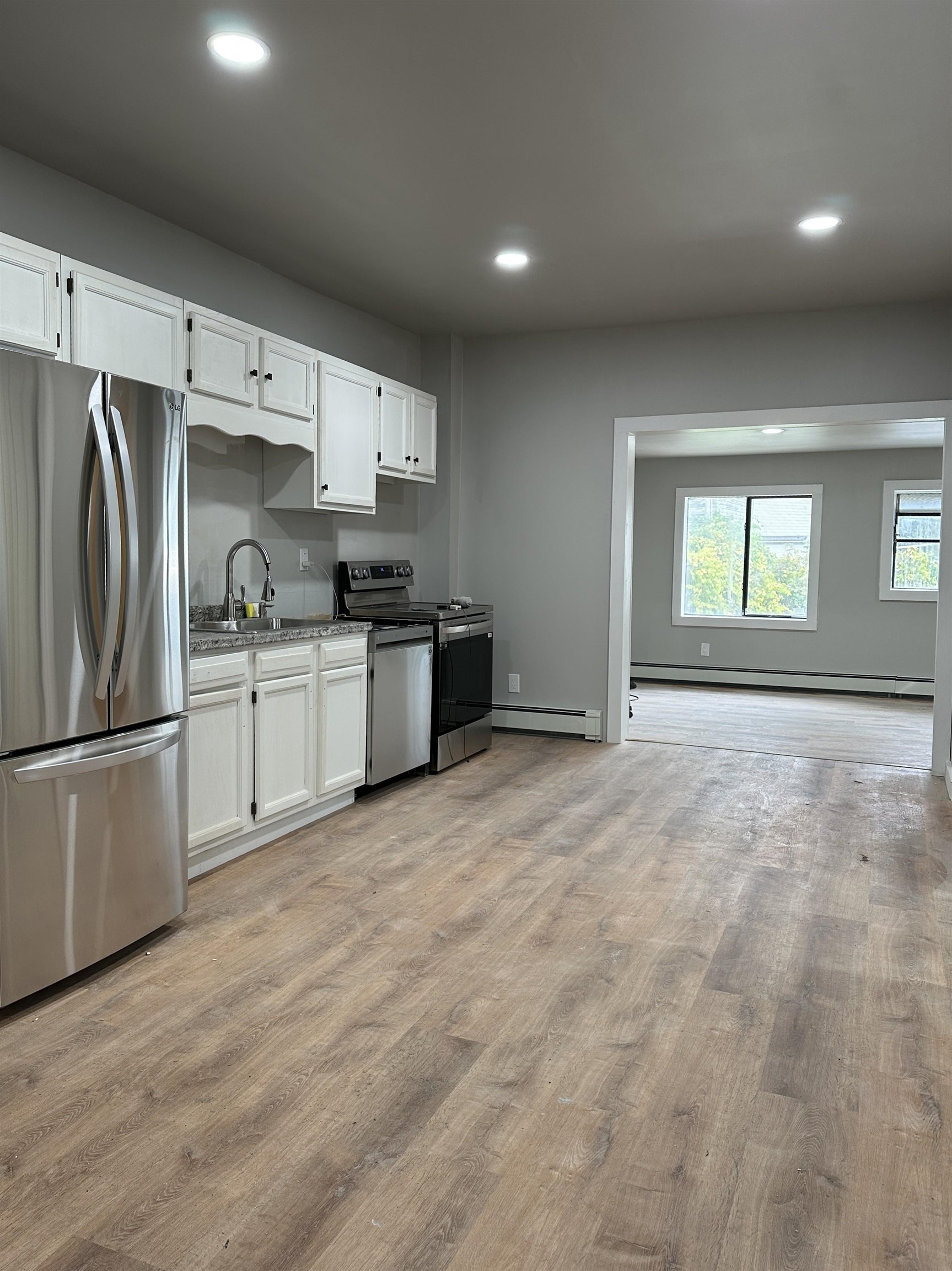 10 Sheldon Place Rutland, VT 05701 - Photo 2 of 10 Gallery Image 2