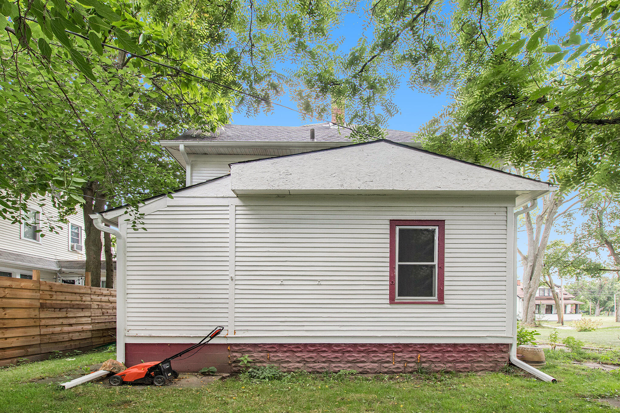 723 Staples Avenue Kalamazoo, MI 49007 - Photo 18 of 18 Rear of Home