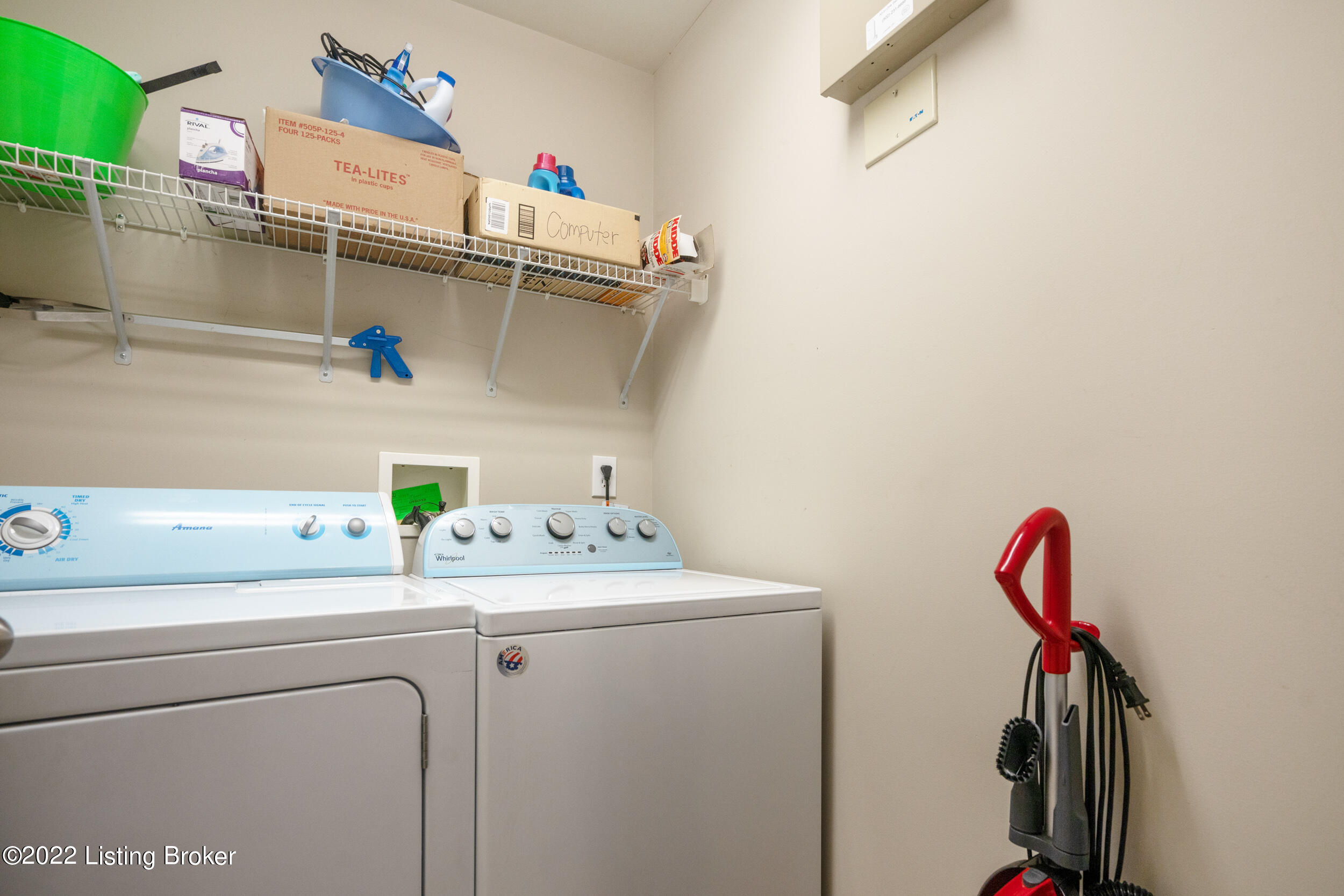 6402 Renate Road Louisville, KY 40291 - Photo 25 of 26 6402 Renate Road-26