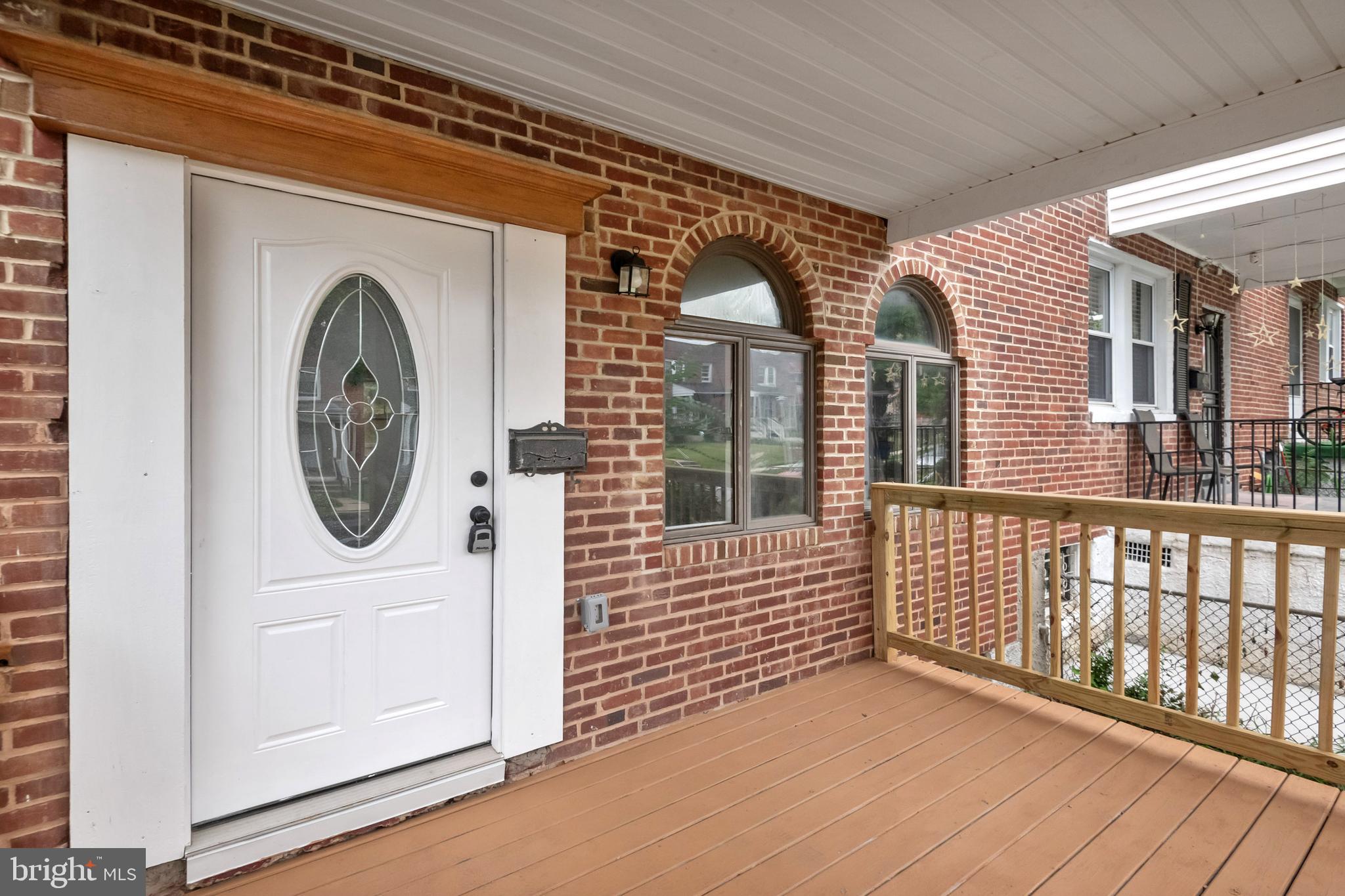 4116 Fairfax Road Baltimore, MD 21216 - Photo 3 of 45