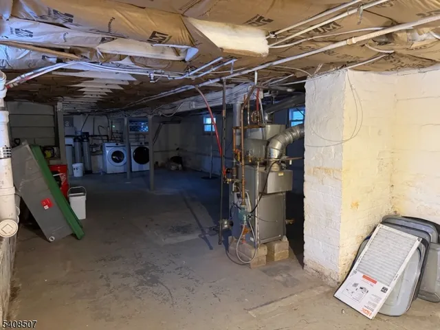 $3,800 | 11 Pine Street, Bloomfield, NJ 07003