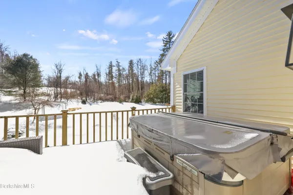 $1,590,000 | 130 East Dugway Road, Lenox, MA 01240