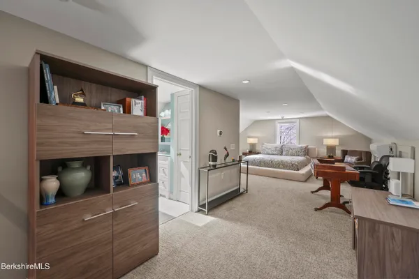 $1,590,000 | 130 East Dugway Road, Lenox, MA 01240