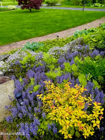 $1,590,000 | 130 East Dugway Road, Lenox, MA 01240