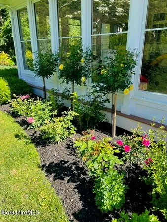 $1,590,000 | 130 East Dugway Road, Lenox, MA 01240