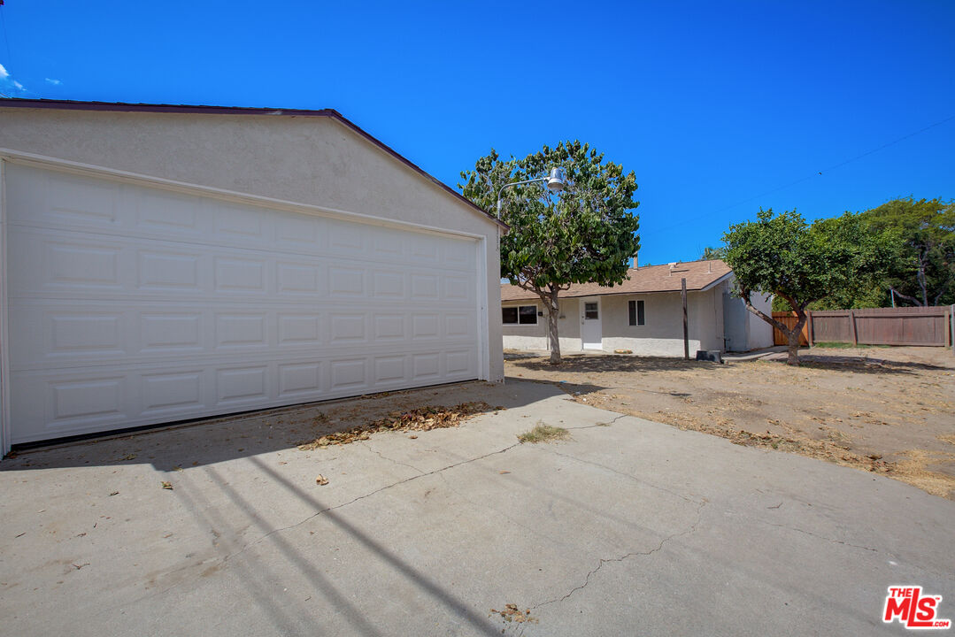 2502 Calmia Road Duarte, CA 91010 - Photo 24 of 28