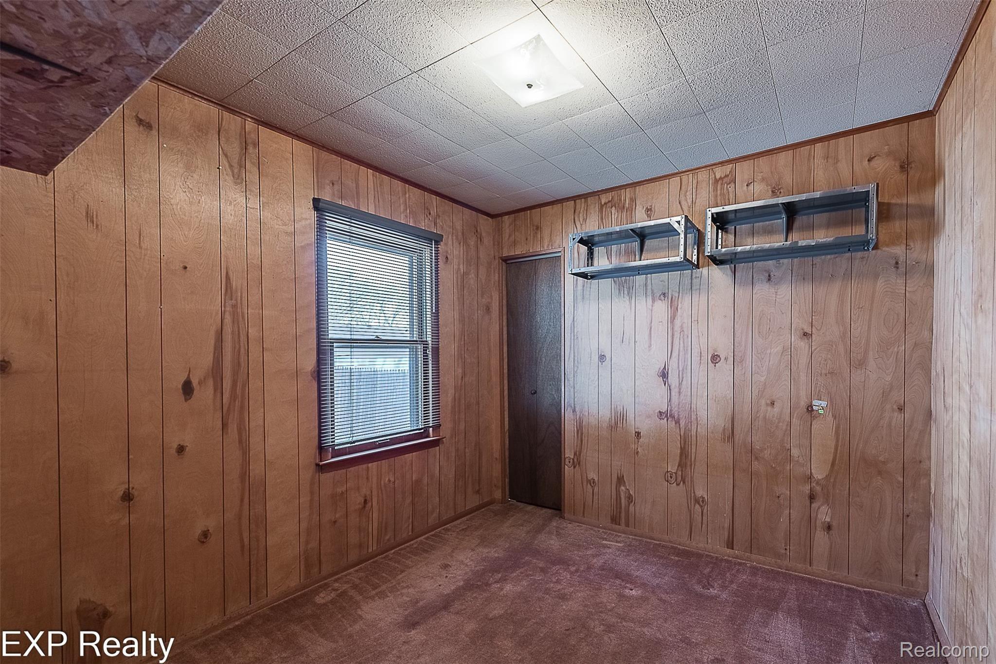 4360 Marcus Road Waterford, MI 48329 - Photo 16 of 21 DSC_1666-HDR.jpg