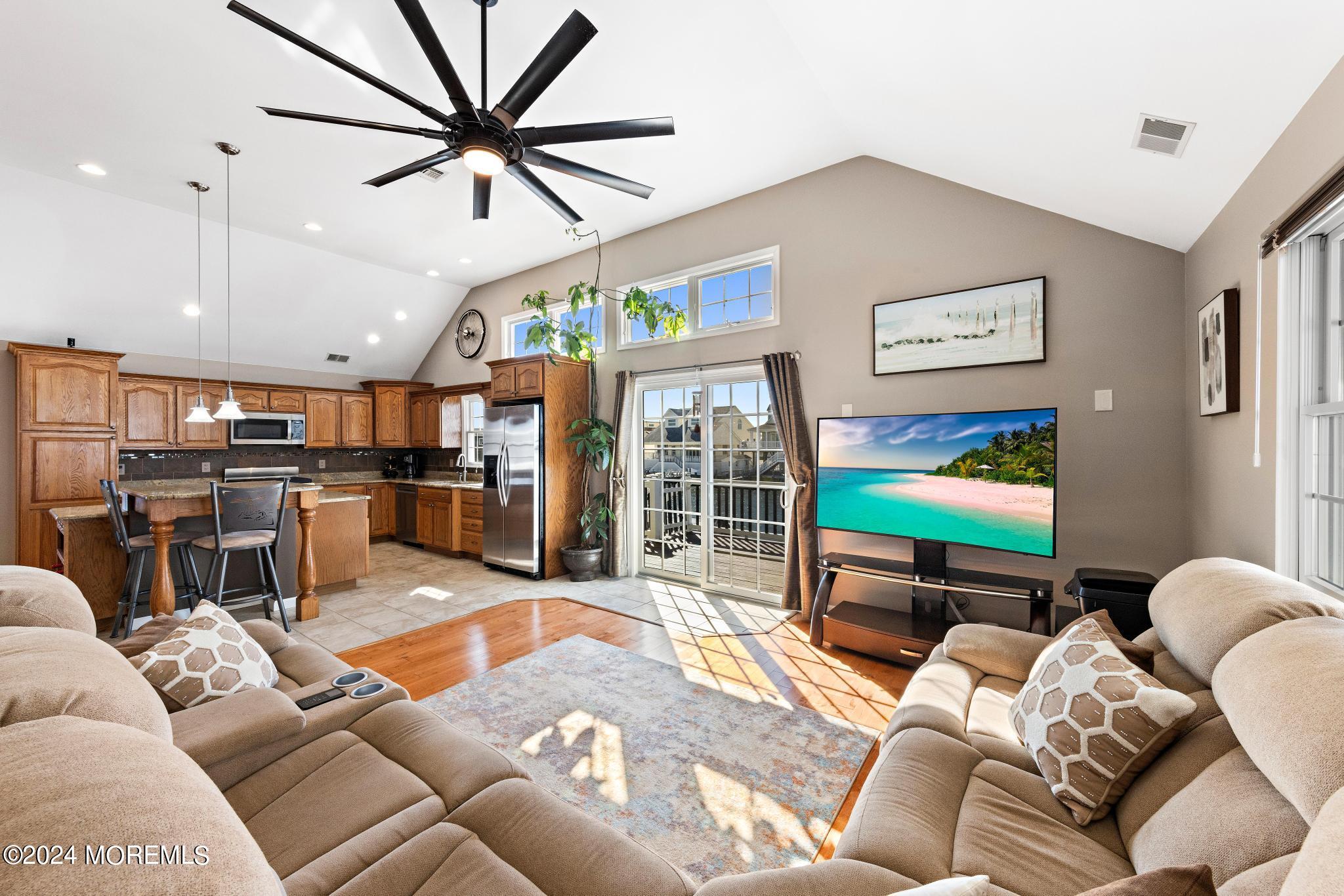 219 Heron Road Tuckerton, NJ 08087 - Photo 11 of 56 219Heron-9