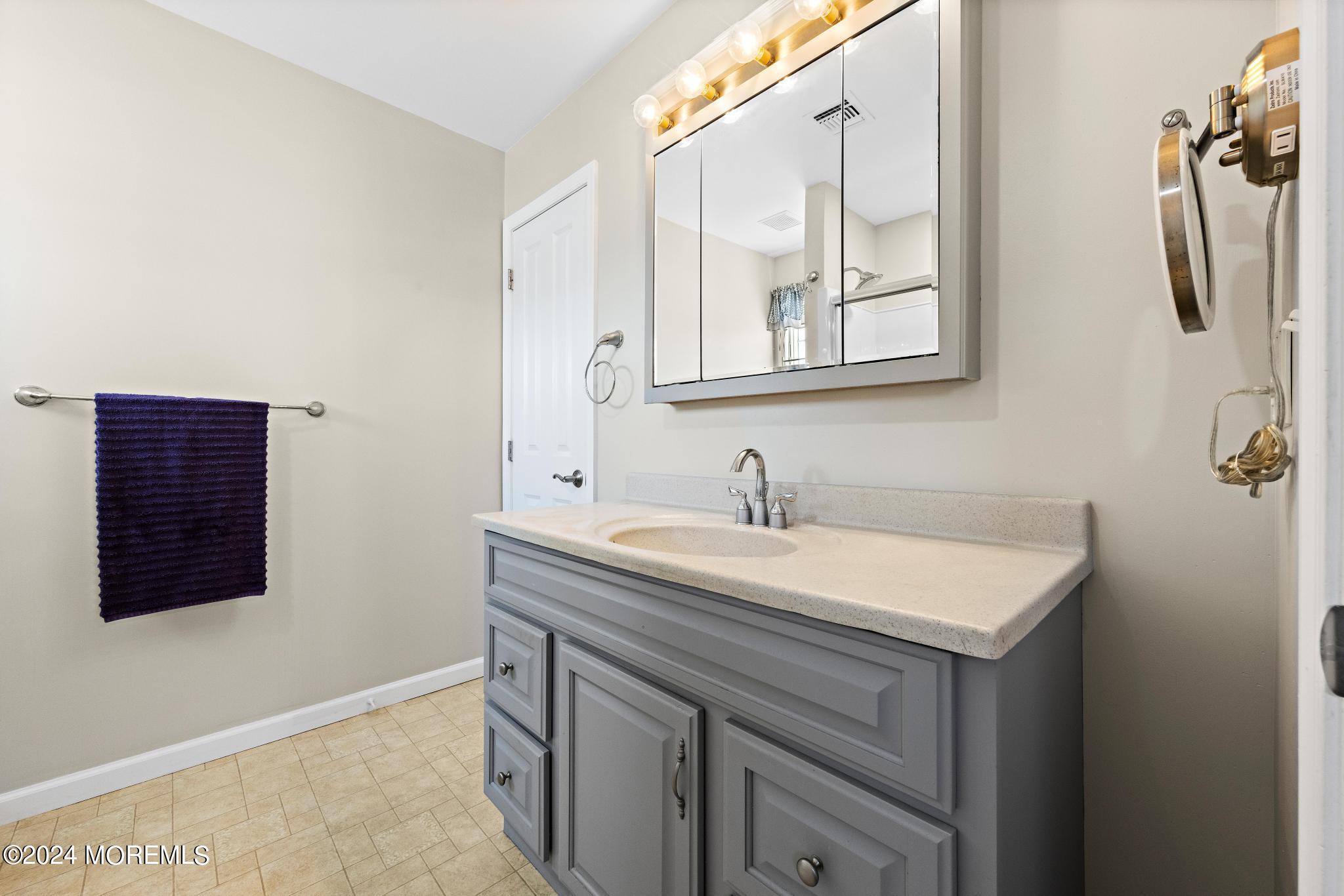 219 Heron Road Tuckerton, NJ 08087 - Photo 22 of 56 219Heron-20