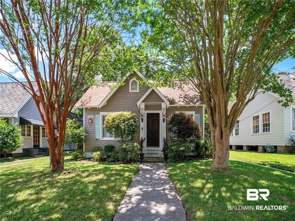 259 Seminole Street Mobile, AL 36606 - Photo 1 of 37
