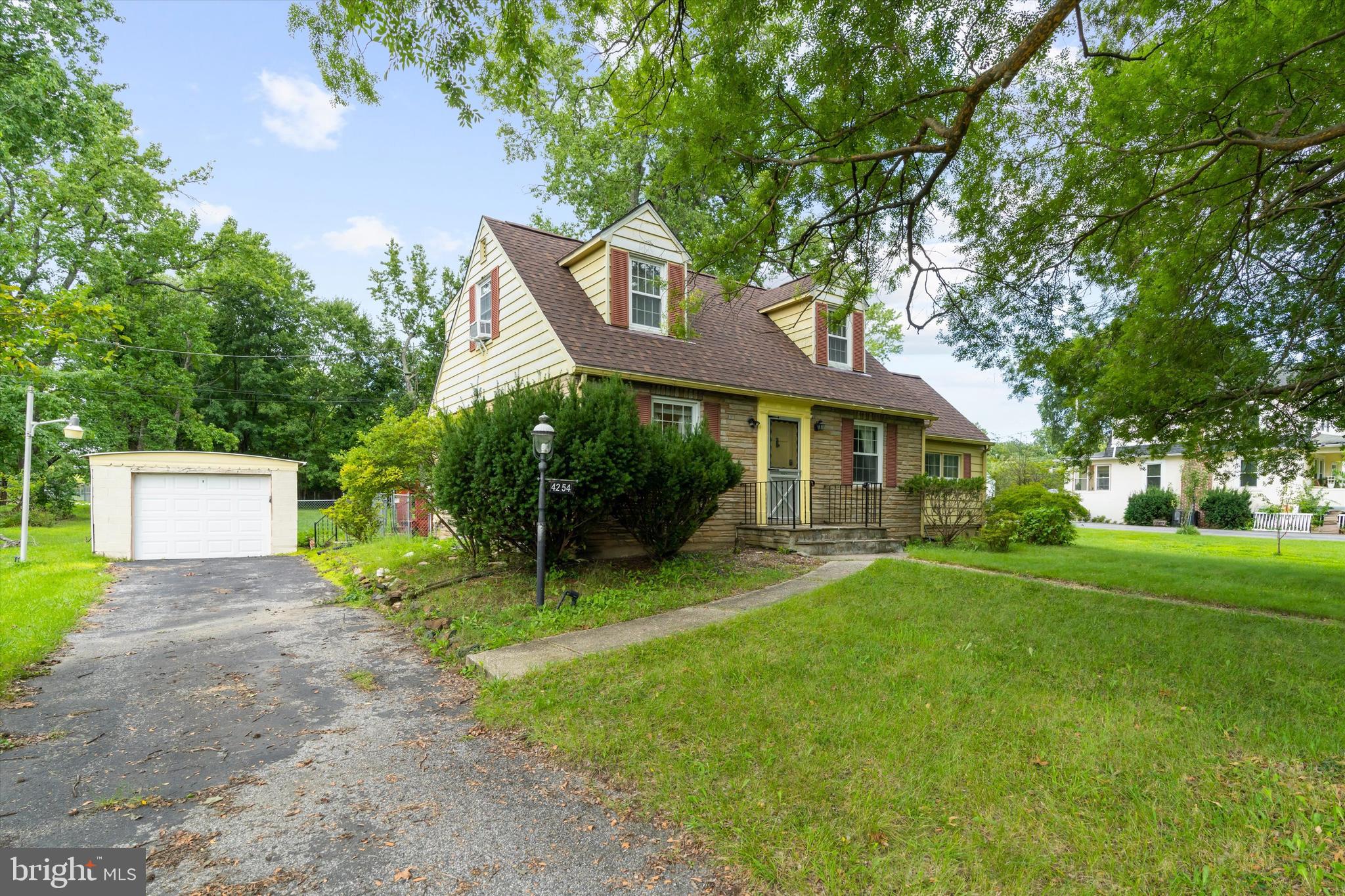 4254 Chapel Road Nottingham, MD 21236 - Photo 2 of 53 Gallery Image 2