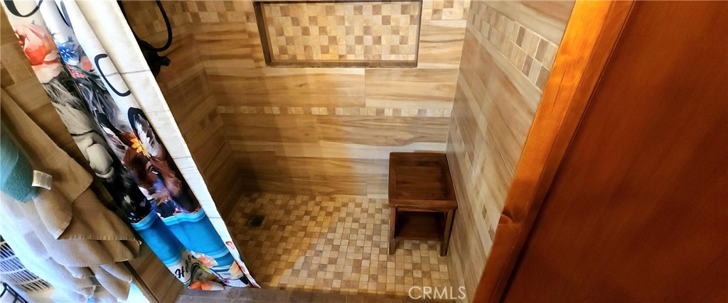 25205 5th Avenue Los Molinos, CA 96055 - Photo 33 of 37 a view of an entryway