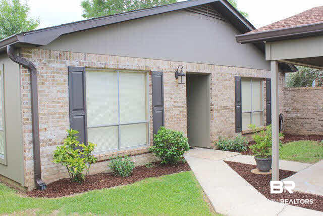 11 Cobblestone Way West Mobile, AL 36608 - Photo 1 of 8