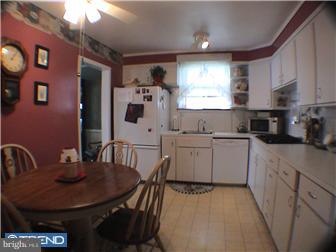 1420 Davidson Road Abington, PA 19001 - Photo 4 of 12 Kitchen