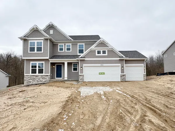 $579,900 | 5952 Valley Point Drive Southeast, Caledonia, MI 49316