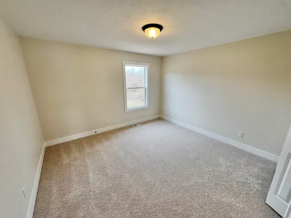 $579,900 | 5952 Valley Point Drive Southeast, Caledonia, MI 49316
