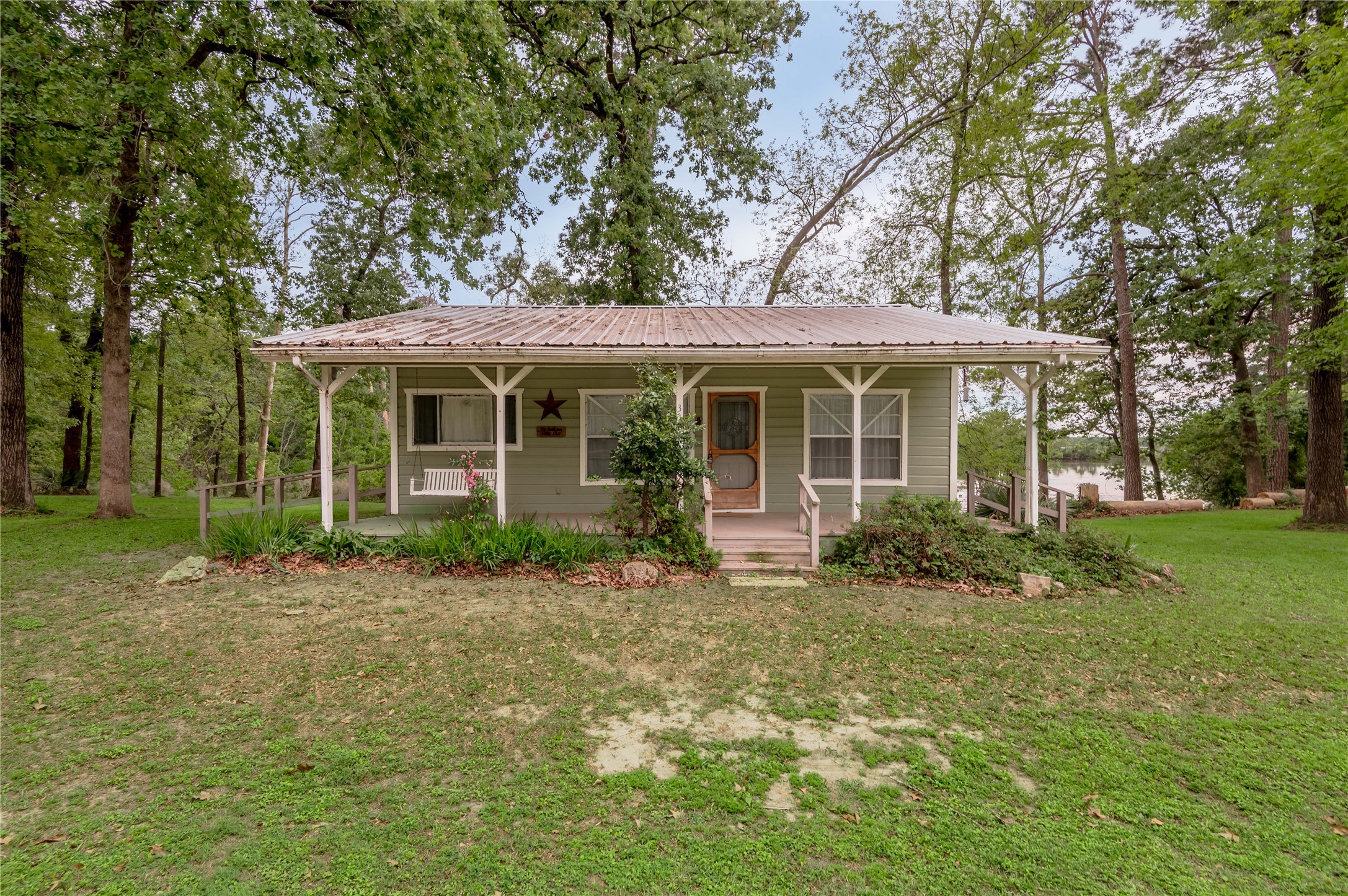 318 Timberline Drive Trinity, TX 75862 - Photo 1 of 49