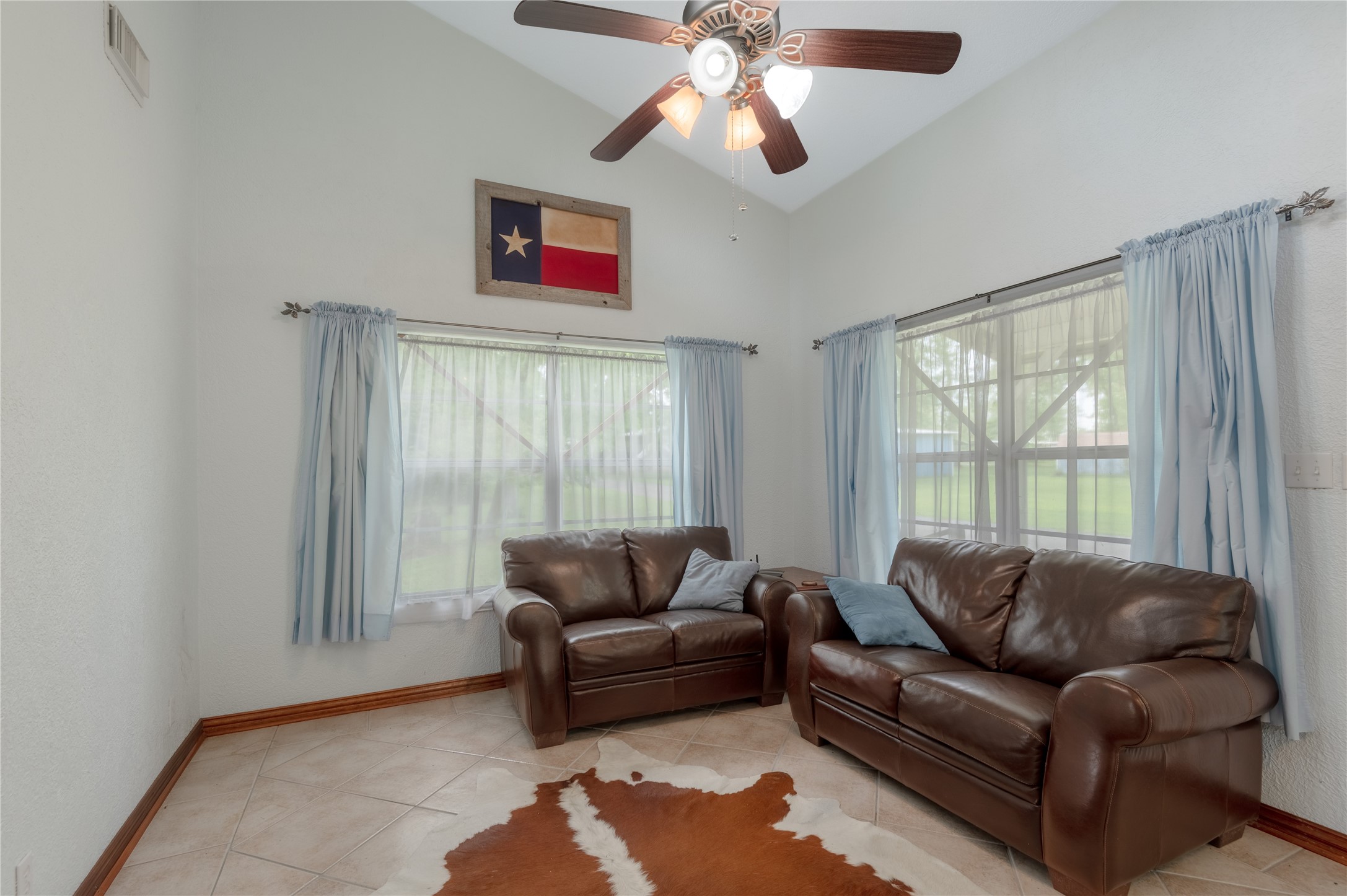 318 Timberline Drive Trinity, TX 75862 - Photo 12 of 49