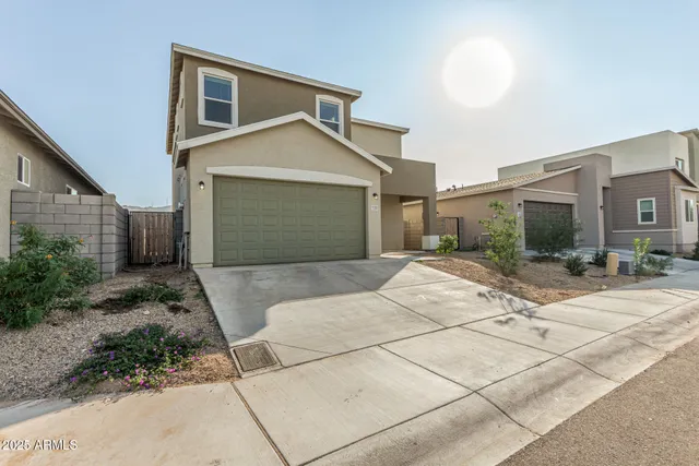 a house view with a outdoor space