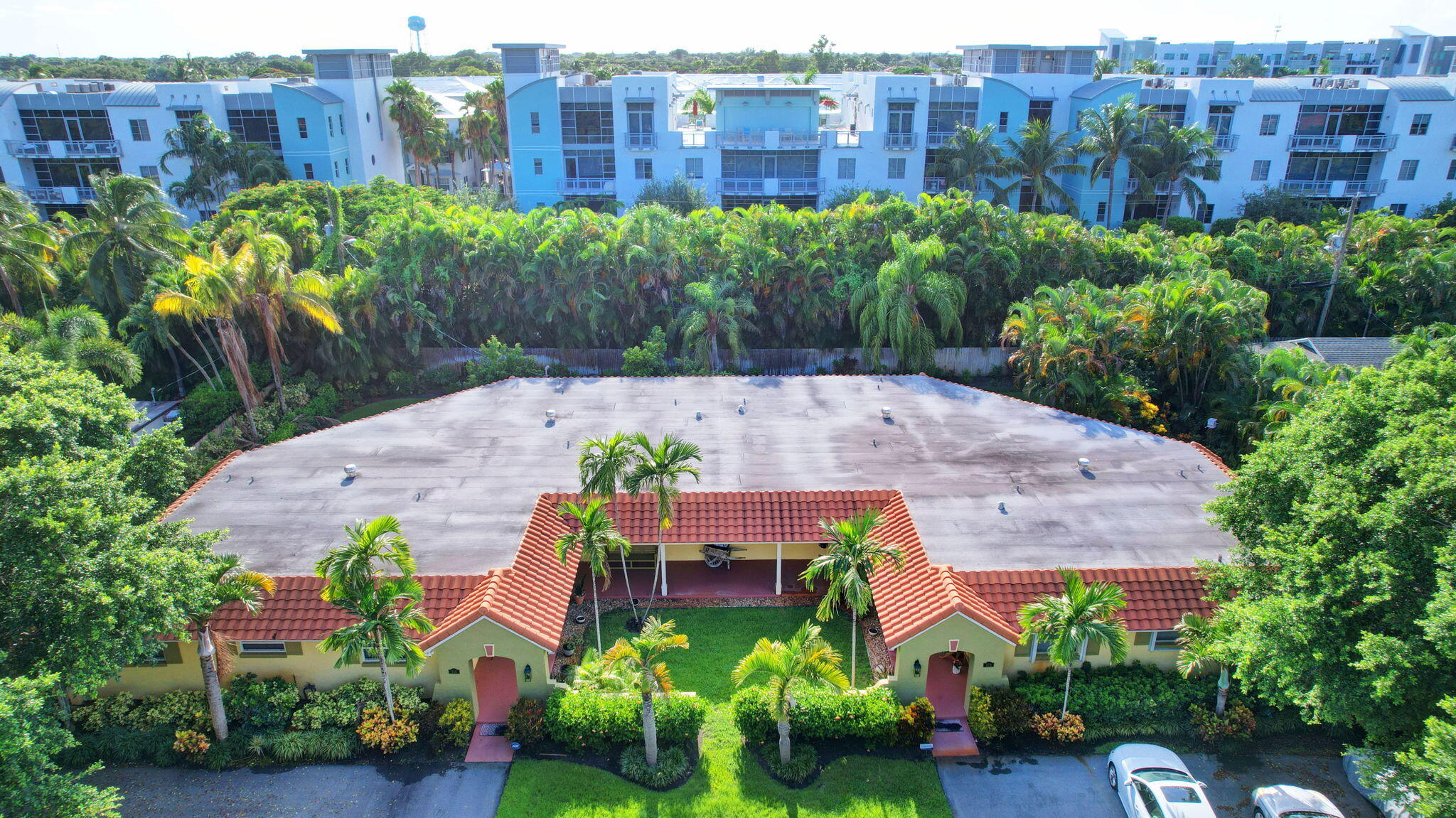 318 Southeast 7th Avenue, Unit 3 Delray Beach, FL 33483 - Photo 33 of 44 an aerial view of a house