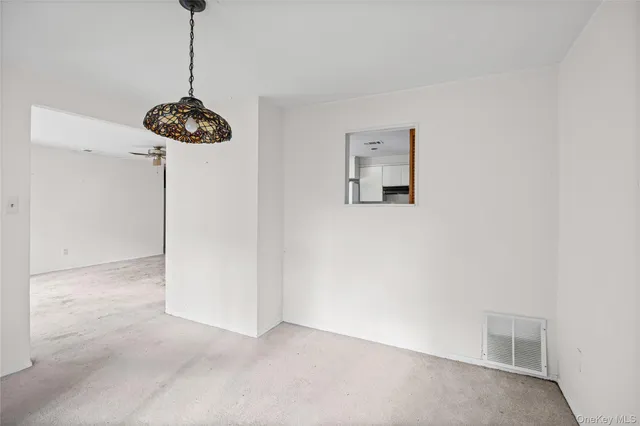 $244,900 | 269 Brettonwoods Drive, Unit 269, Coram, NY 11727