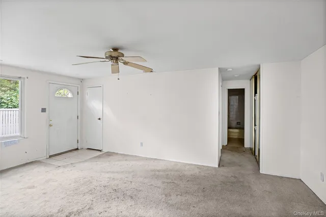 $244,900 | 269 Brettonwoods Drive, Unit 269, Coram, NY 11727