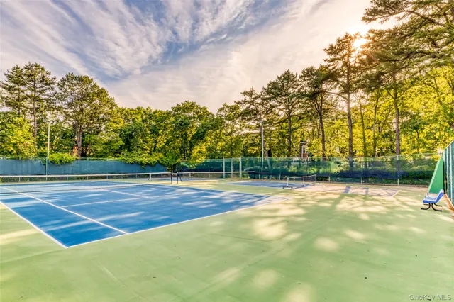 $244,900 | 269 Brettonwoods Drive, Unit 269, Coram, NY 11727