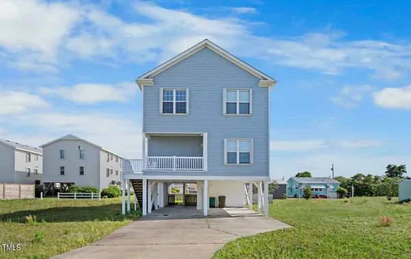 $849,900 | 111 Hanby Avenue, Carolina Beach, NC 28428