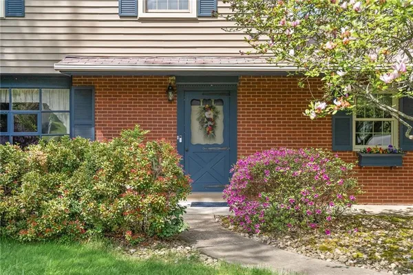 $449,900 | 6142 Penn Drive, Butler, PA 16002