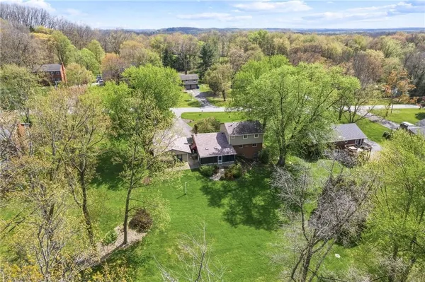 $449,900 | 6142 Penn Drive, Butler, PA 16002