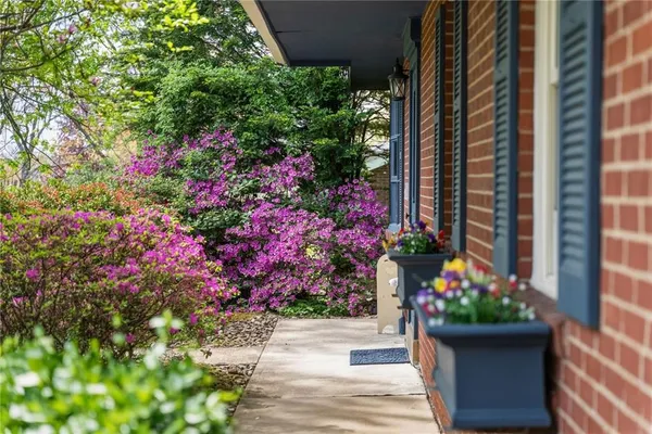 $449,900 | 6142 Penn Drive, Butler, PA 16002